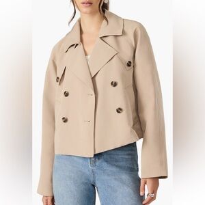 NWT Steve Madden Cropped Trench